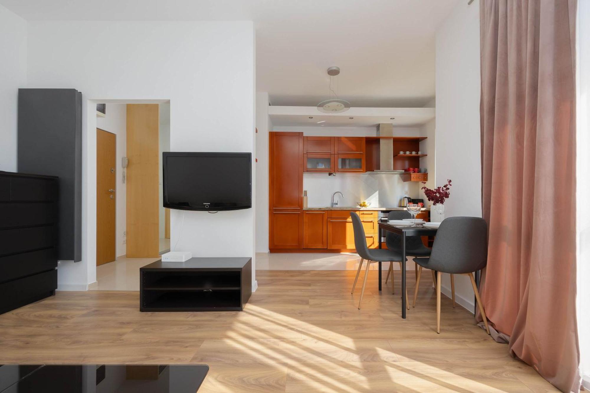 Apartamento Kwiatkowskiego In Perfect For Remote Work By Renters Varsovia